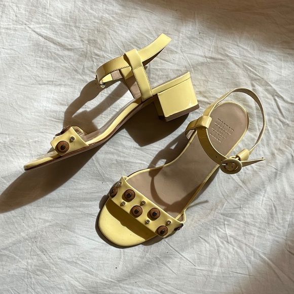 Maryam Nassir Zadeh patent yellow studded Sophie Sandals size 37.5 *rare* - Picture 2 of 11